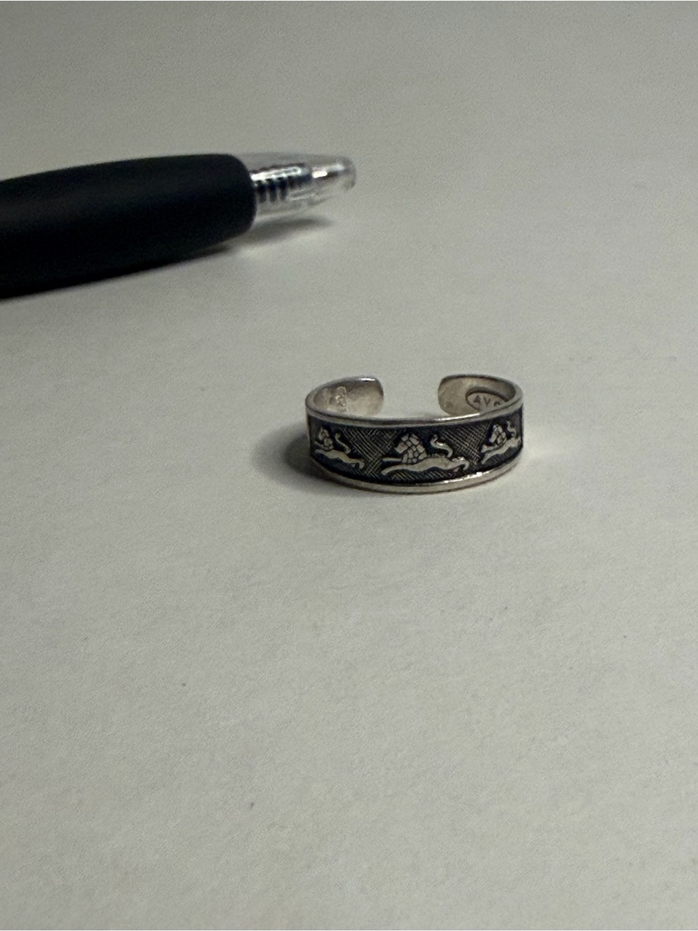 AVON Sterling Silver .925 Adjustable Ring - Leaping Lion Motif